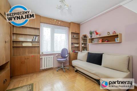 3 pokoje z osobną kuchnią