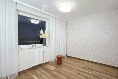 Os. Bojary apartamentowiec 3 pokoje, parking