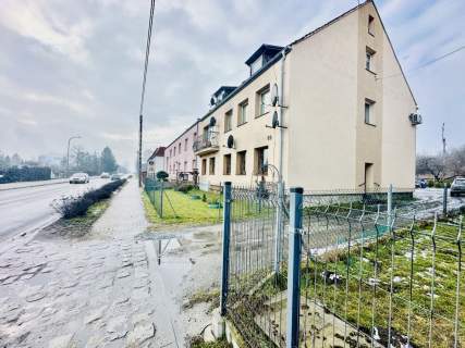Mieszkanie 95 m2 z ogródkiem oraz wiatą garażową