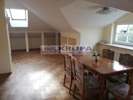 135 m2, 3 pok, w domu jednorodzinnym z niezależnym wejsciem