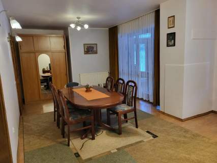 Dom wolnostojący 122 m2 z piwnicą, bud. gosp. 6 pokoi
