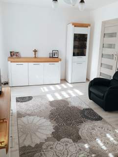 Mieszkanie / sprzedaż / Czuby / 59 m2 / 3 pokoje