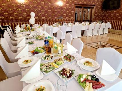 Obiekt hotelowy z salami bankietowy i SPA