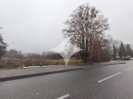 Atrakcyjne działki w centrum Kobylan