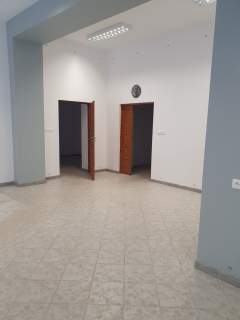 Duży, wyremontowany lokal na wynajem
