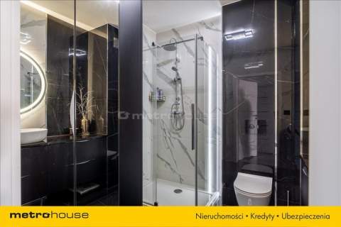Nowoczesny czteropokojowy apartament na Mazurach