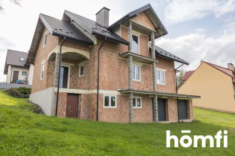 Dom na widokowej działce do wykończenia w Bochni