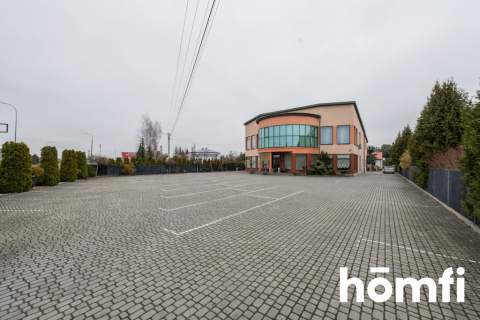 LOKAL USŁUGOWY 970 M PRZY GŁÓWNEJ TRASIE