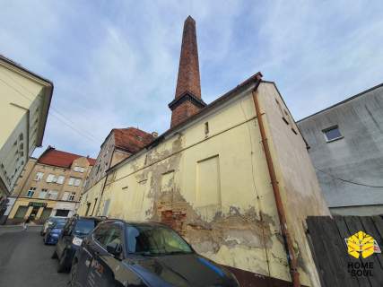 Lokal usługowy w kamienicy w centrum miasta