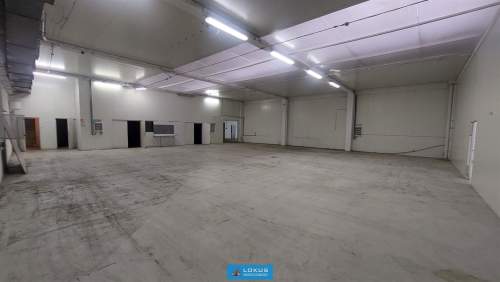 Magazyn Produkcja 2 doki biuro plac