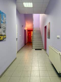 Budynek biurowy z halą, duża działka, Żernica