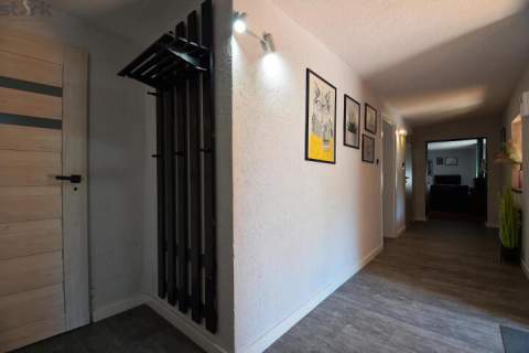 Hostel-kwatery pracowni-biura-usługi-zaplecze CPK