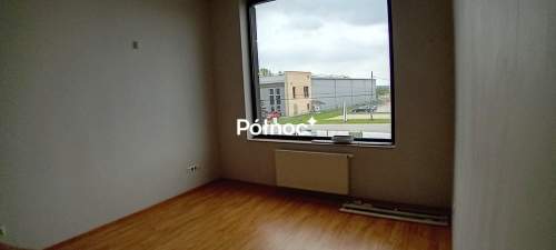 Lokale biurowe w strefie przemysłowej w Rzezawie