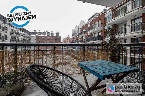 Gdańsk Szafarnia 2 pokoje z halą garażową