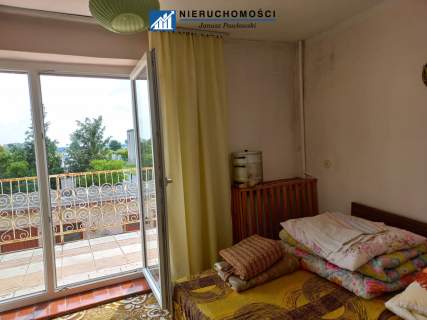Dom wolnostojący 250m2 Działka 34ar Budynki