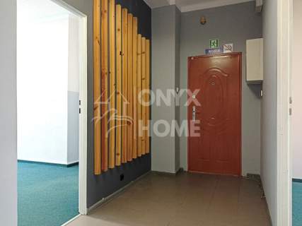 Lokal biurowy 73,50 m2 4 pokoje Świętojańska