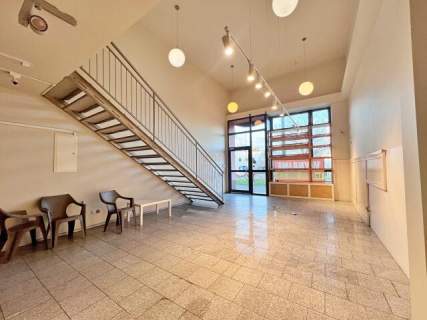 Lokal handlowo-usługowy 140 m2 z antresolą Wrocław - Krzyki