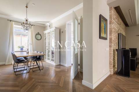 Elegancki apartament w historycznej wilii