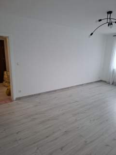 Ścisłe centrum - 3 pokoje po remoncie, 2 balkony