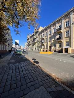 Lokal użytkowy w centrum, wejście od ulicy,Gniezno