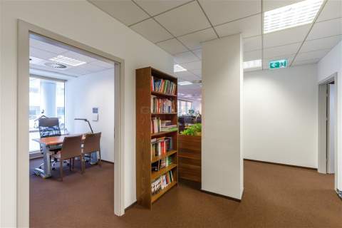 Nieruchomość komercyjna do wynajęcia, 226 m2, Warszawa