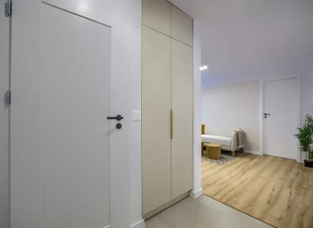3 pokoje Oddzielna kuchnia Balkon Piwnica BEZ PROWIZJI