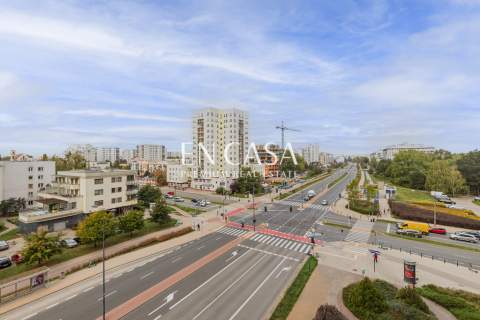Apartament tuż przy metrze, garaż, do wprowadzenia