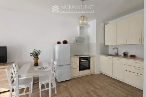 Centrum apartamentowiec 2 pokoje 37 m2, parking