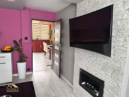 49 m Po remoncie Balkon Os.G Wyposażone