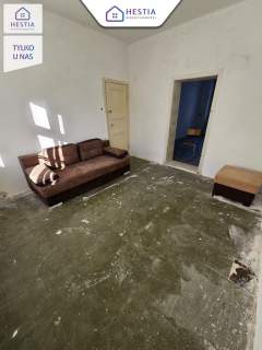 3 pokoje do remontu parter idealne na biuro