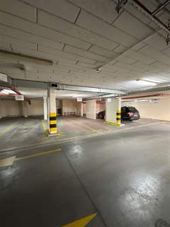 Nieruchomość komercyjna do wynajęcia, 563 m2, Warszawa