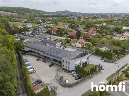 Kompleks budynków biurowo-magazynowych