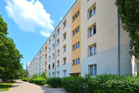 -OKAZJA-DO WYKOŃCZENIA-52M2-MEDIA MIEJSKIE-BALKON-