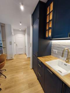 Piękny, nowy apartament urządzony 2-pok. Garnizon bezpośr.