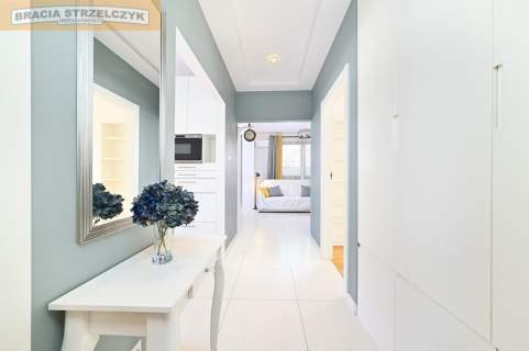 Wilanów. 85m2. 4 sypialnie. Miejsce postojowe
