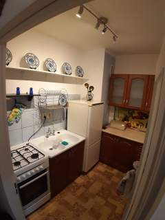 Sprzedam 33m2,balkon, tuz przy metro Stoklosy. BEZPOSREDNIO