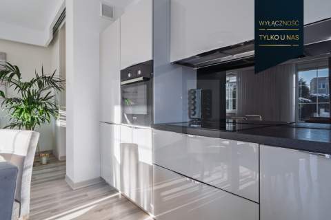 Apartament z ogrodem i basenem Ogrody Tesoro