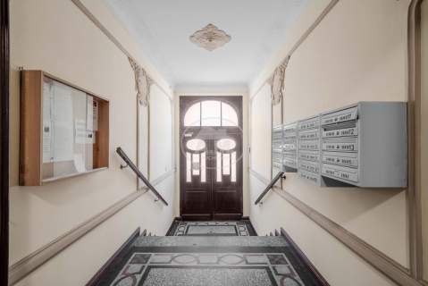 3 pokoje/Balkon/3 piwnice/Ciche/Do wprawdzenia