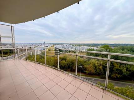 Dwupokojowy apartament w budynku z basenem, fitnes