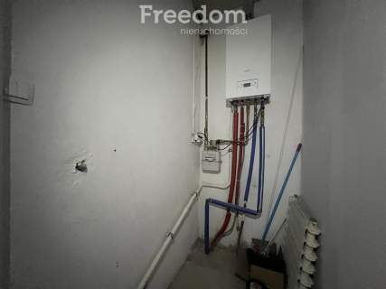 Przestronny lokal usługowy w centrum miasta