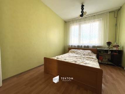 Trzy ustawne pokoje, Opole AK