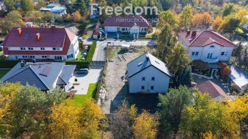 3-pokoje z dużym ogródkiem w Józefowie