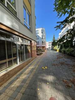 Nieruchomość komercyjna do wynajęcia, 563 m2, Warszawa