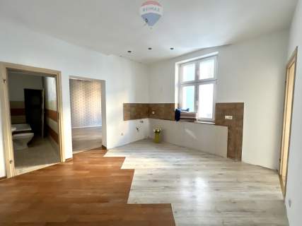 Mieszkanie 2 pokoje,w centrum Gniezna,piwnica 9m2