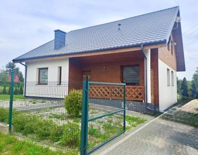 Parterowy dom wolnostojący, Żukowo, pompa ciepła