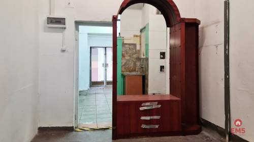 Lokal 28 m2. Parter.