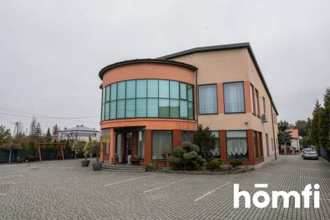 LOKAL USŁUGOWY 970 M PRZY GŁÓWNEJ TRASIE