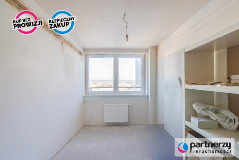3 pokoje w Aqua Tower na 13 piętrze Reda