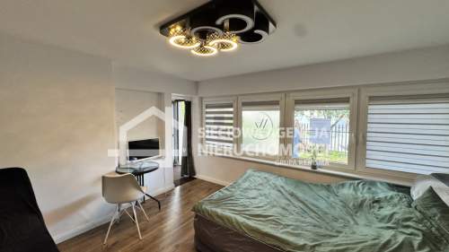 Lokal na parterze z witryną - Gdynia Działki Leśne