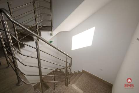 Budynek 430m2 Dom Ul. Stroma